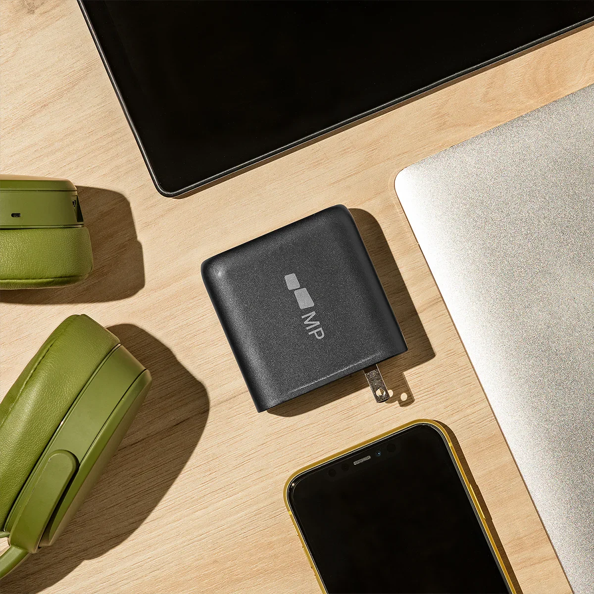 100W Charger - Image 4